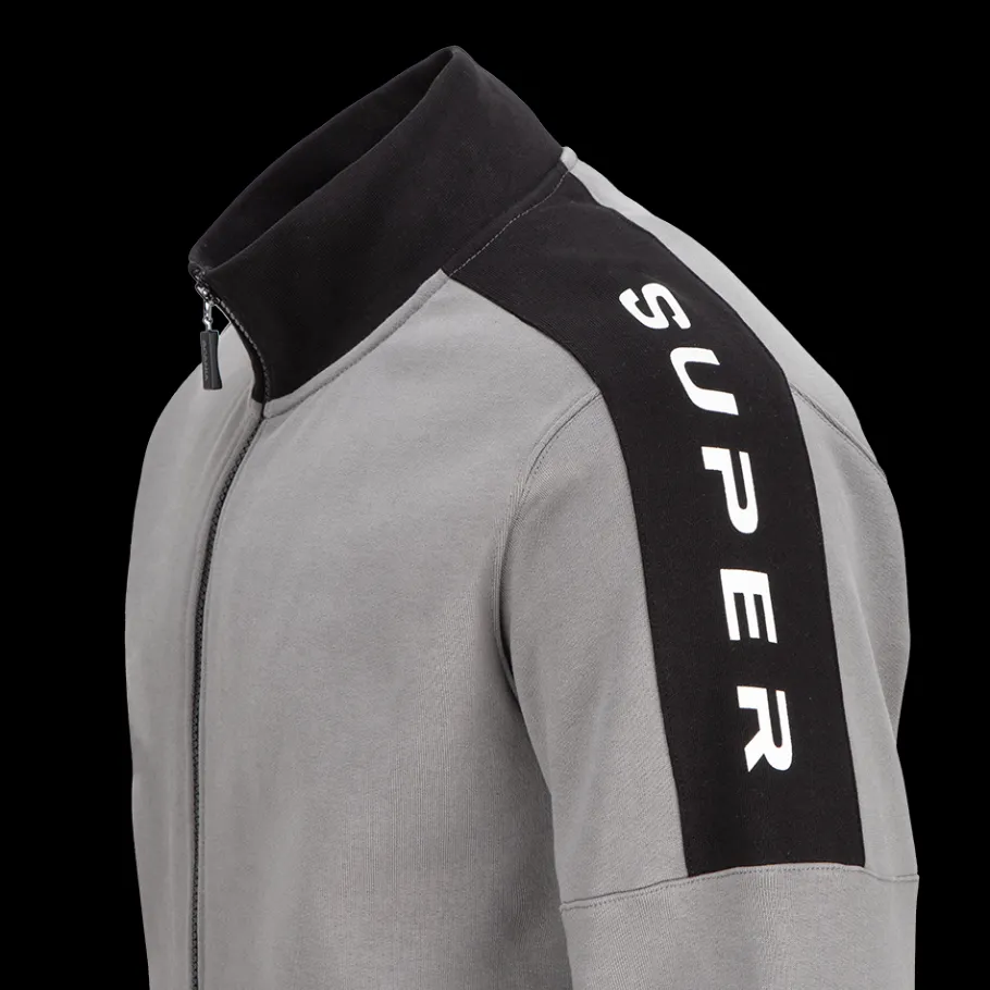 gr_supertrja_med_dragkedja_herr_3.webp Scania Tröjor & Hoodies | Grå SUPER-tröja med dragkedja – herr
