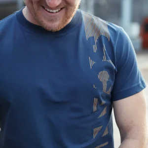 Scania T-shirts | Marinblå t-shirt med vertikal rand – herr