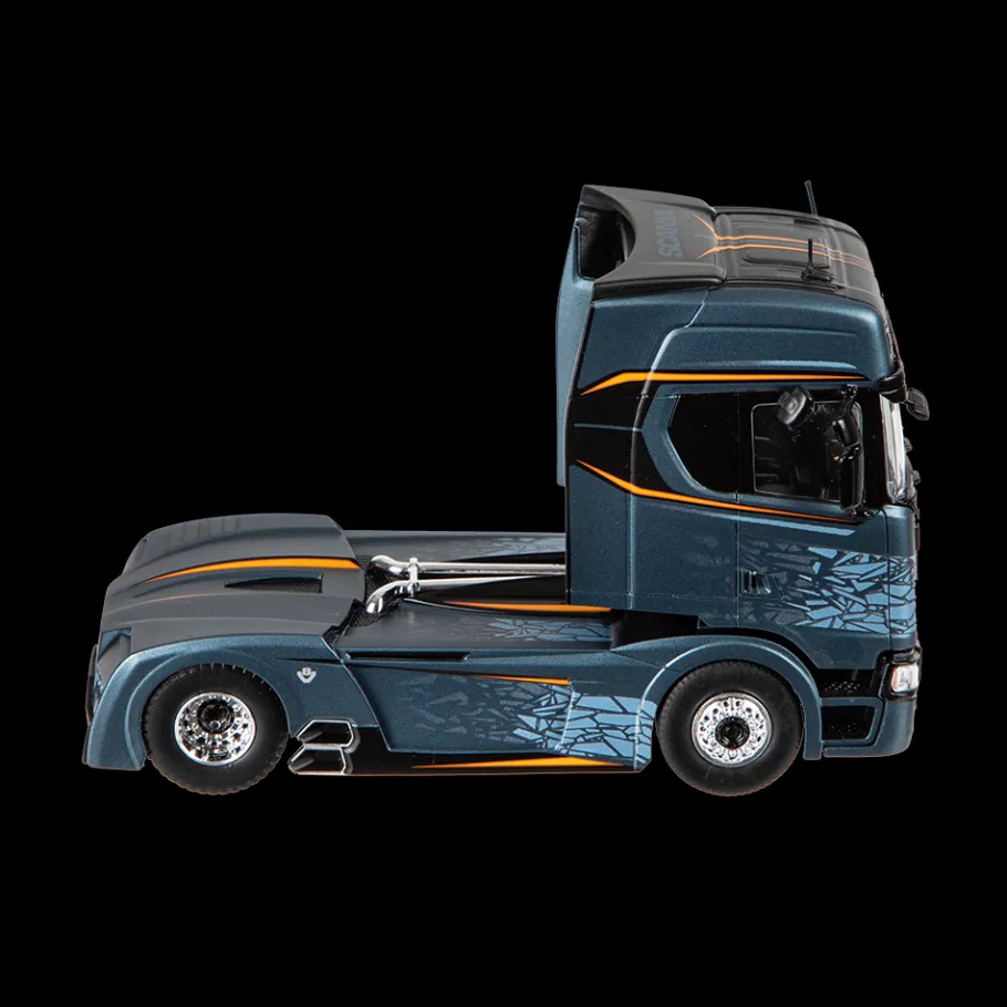 svempa_frostfire__1.webp Scania Lastbilar | Svempa Frostfire 1:50